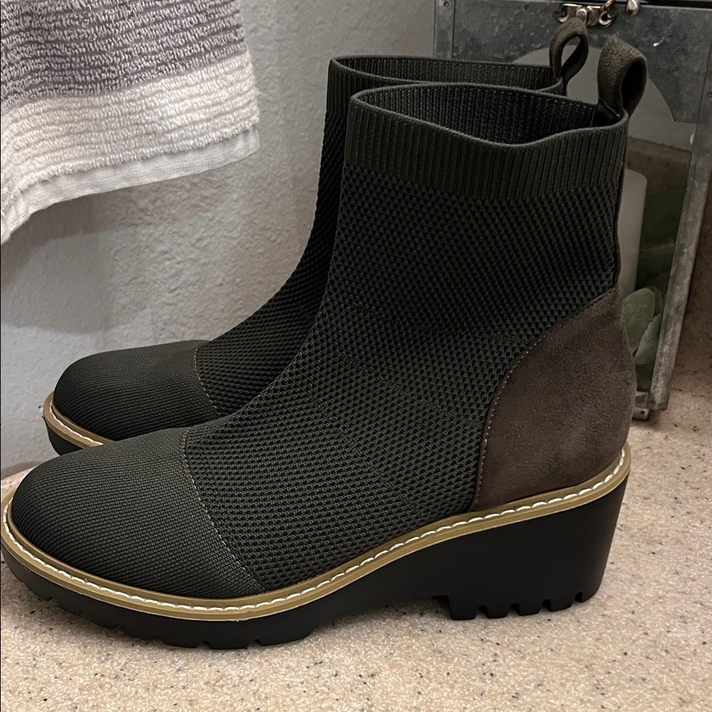 Nicole Miller Olive Knit Ankle Boots - Picture 3 of 7
